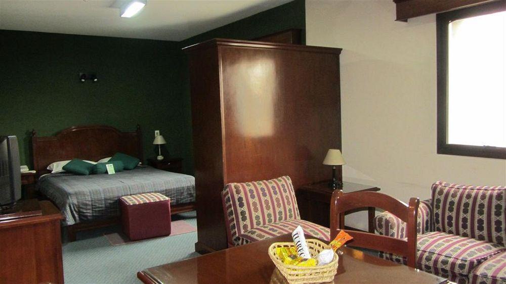 Aspen Hotel&Apart Asuncion Buitenkant foto