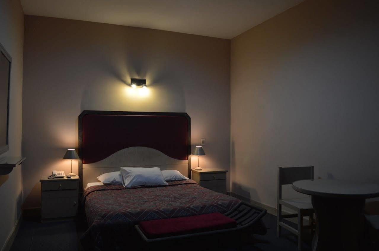 Aspen Hotel&Apart Asuncion Buitenkant foto
