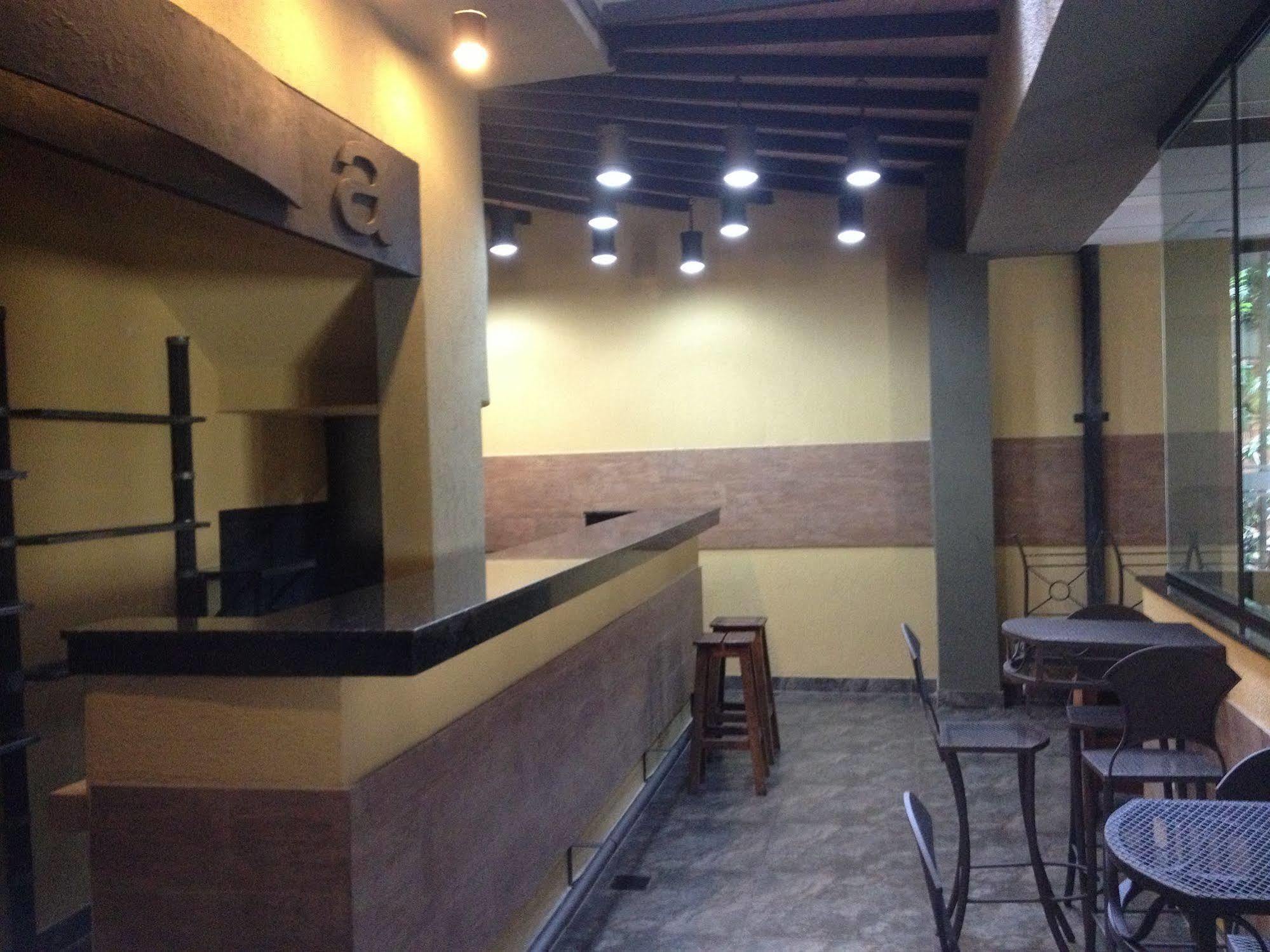 Aspen Hotel&Apart Asuncion Buitenkant foto